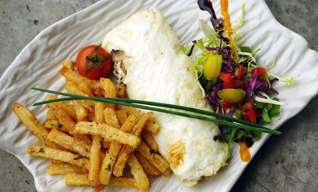 White Omelet (Less Cholesterol)